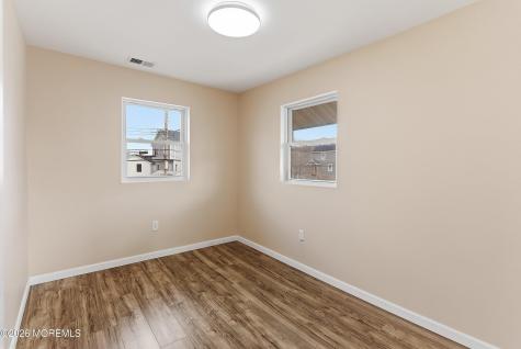 40 Twilight Avenue Keansburg NJ 07734