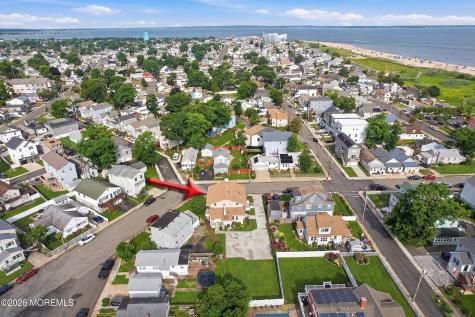 40 Twilight Avenue Keansburg NJ 07734