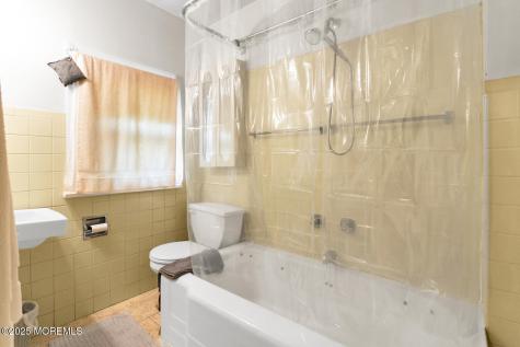 82 Linden Place Red Bank NJ 07701