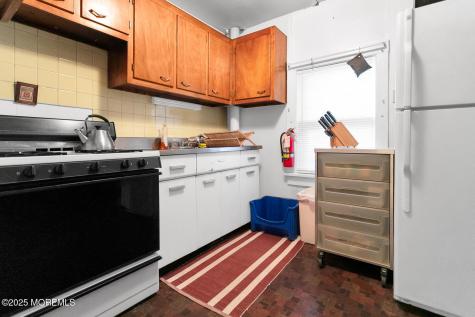82 Linden Place Red Bank NJ 07701