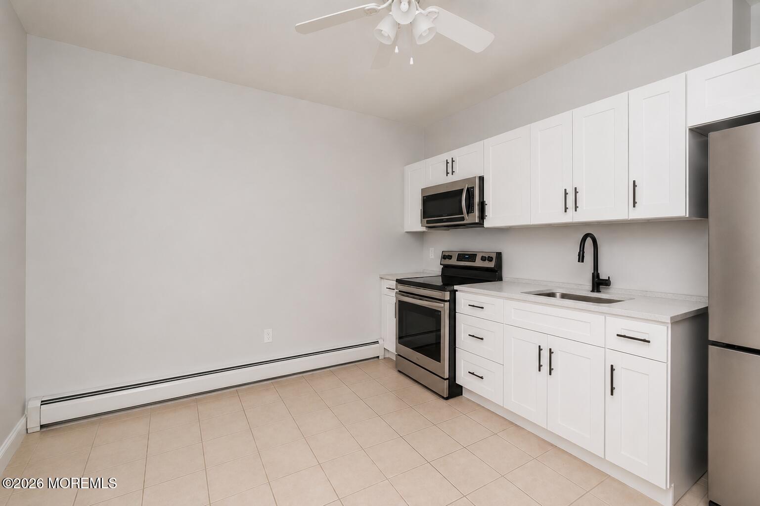 21 Gladstone Avenue Newark NJ 07106