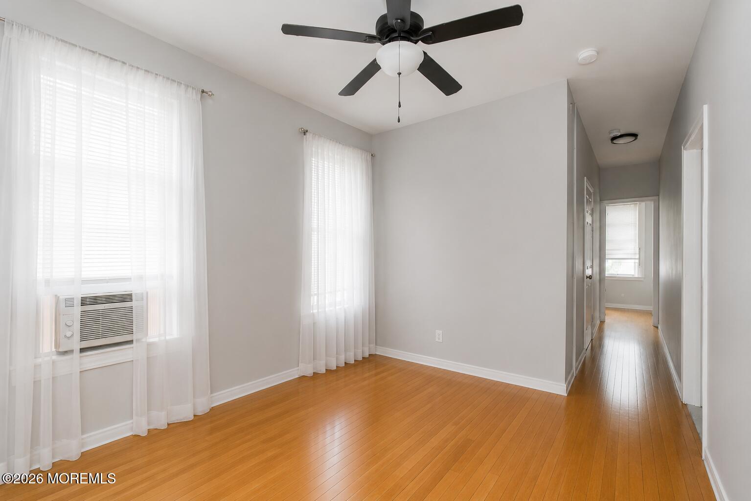21 Gladstone Avenue Newark NJ 07106