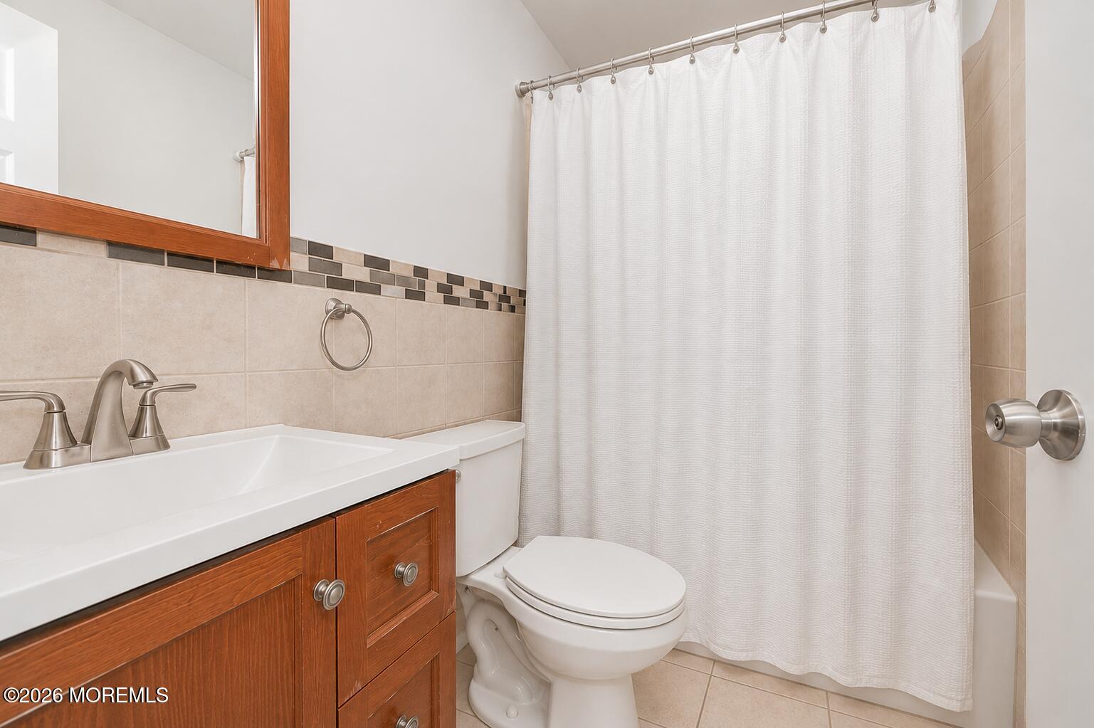21 Gladstone Avenue Newark NJ 07106