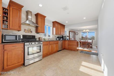10 Minturn Road Toms River NJ 08753
