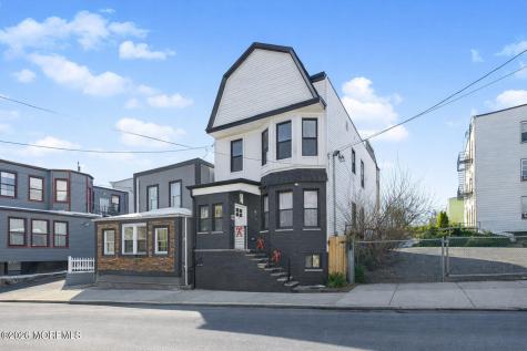 9 Myrtle Avenue Jersey City NJ 07305