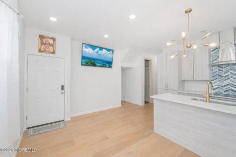 9 Myrtle Avenue Jersey City NJ 07305