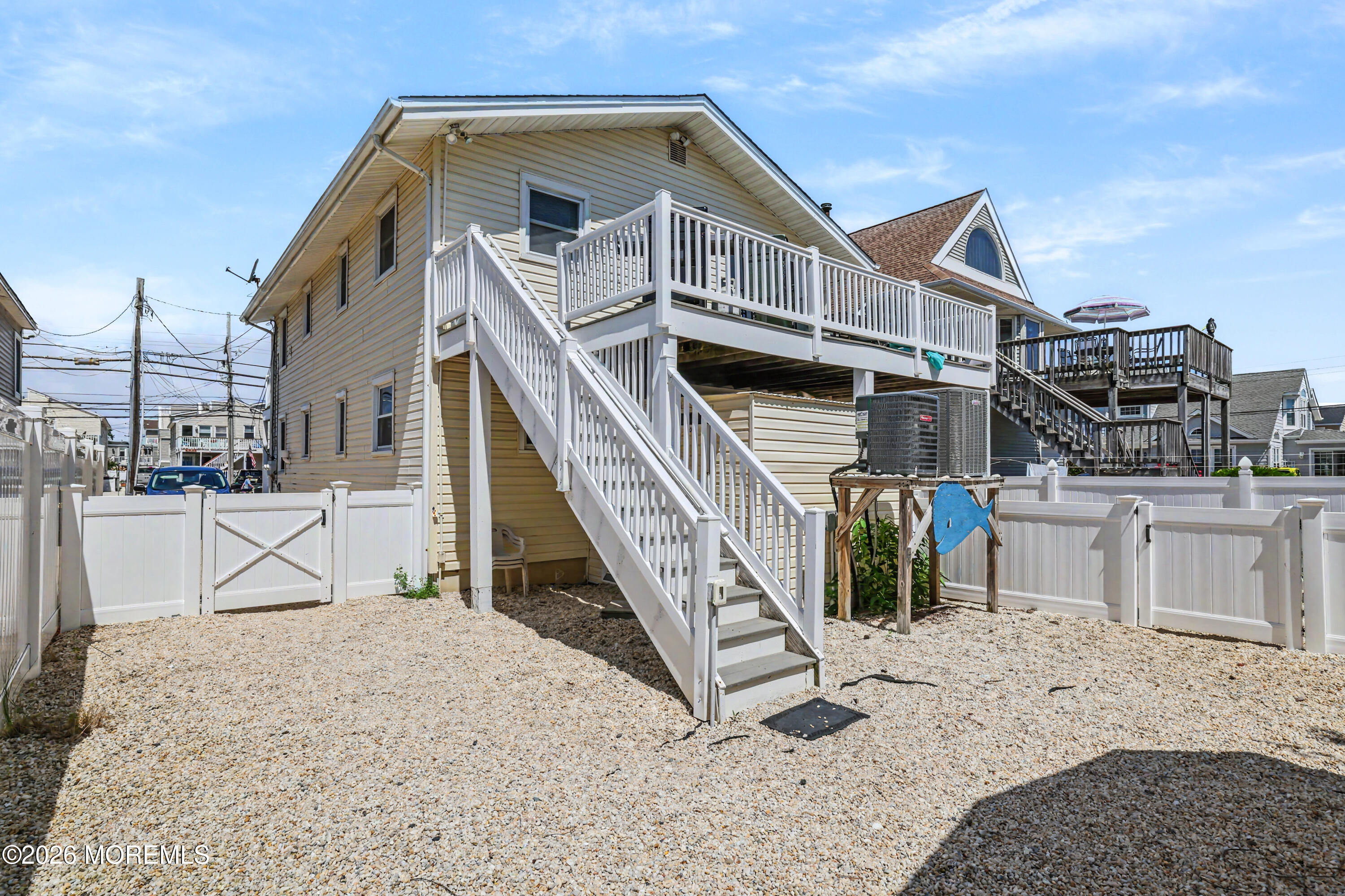 2105 S Bay Avenue Beach Haven NJ 08008