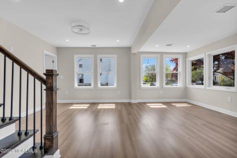 21 Market Street Edison NJ 08817