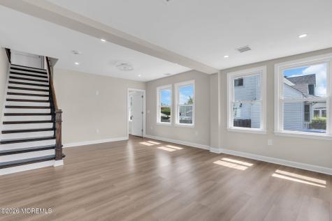 21 Market Street Edison NJ 08817