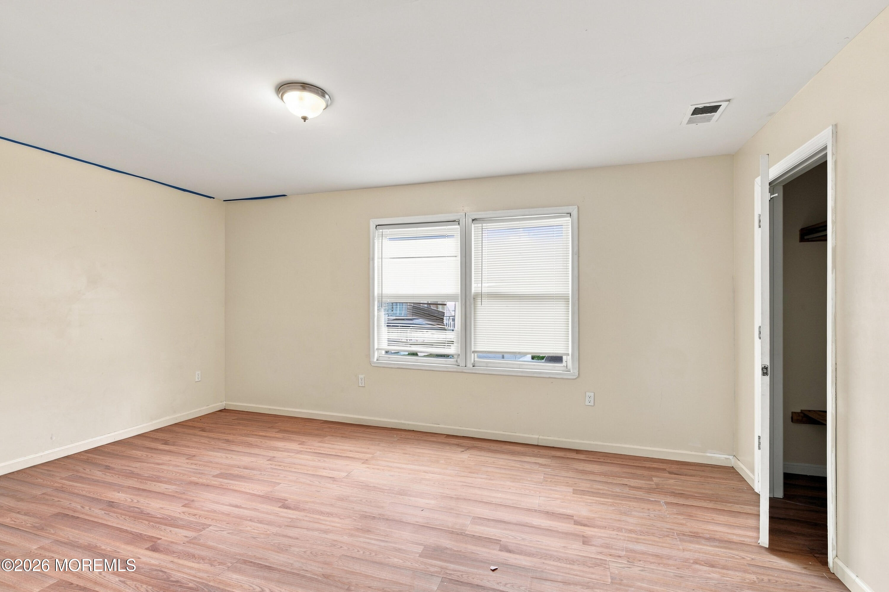 64 Fabyan Place Newark NJ 07108