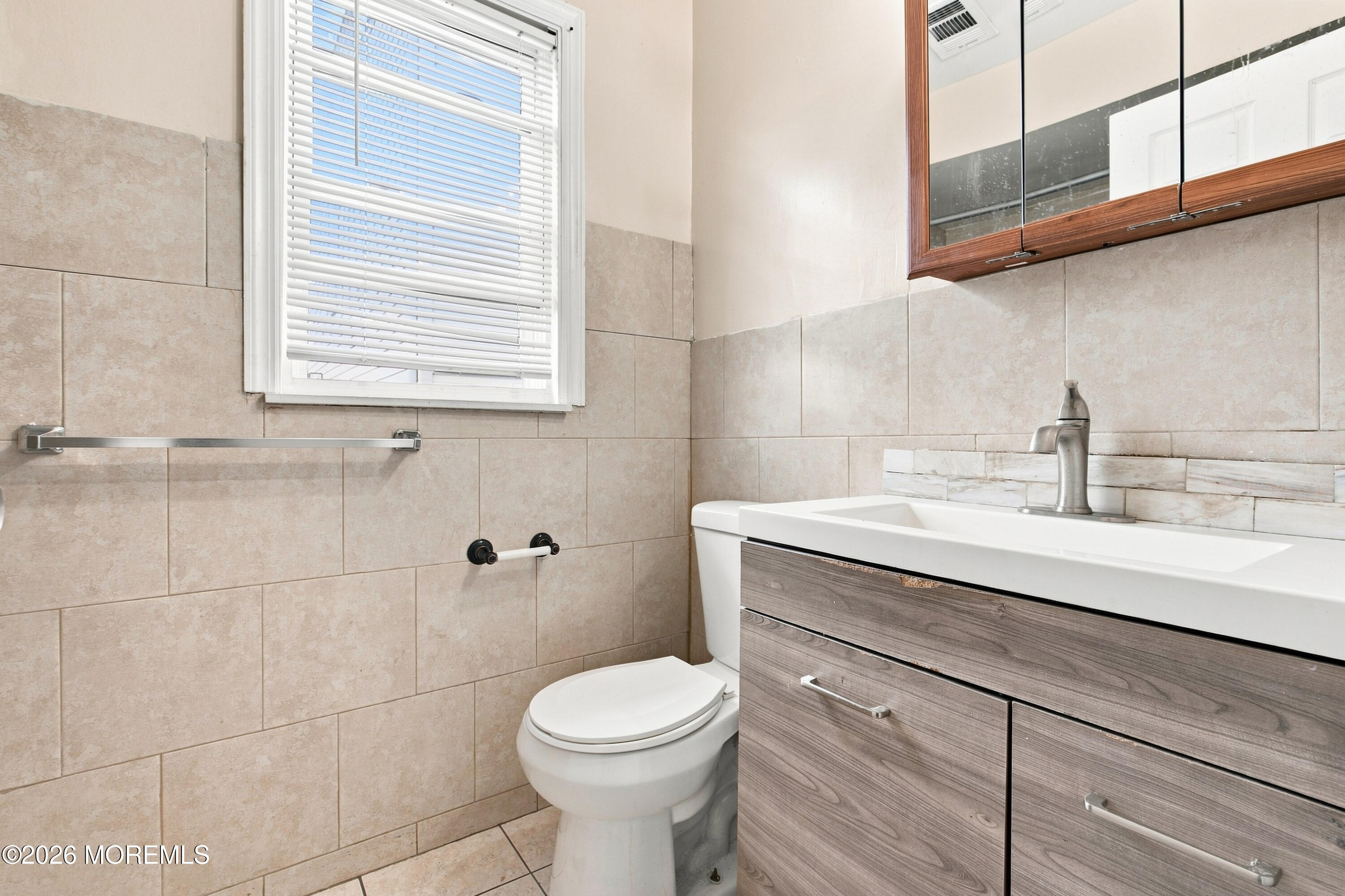 64 Fabyan Place Newark NJ 07108