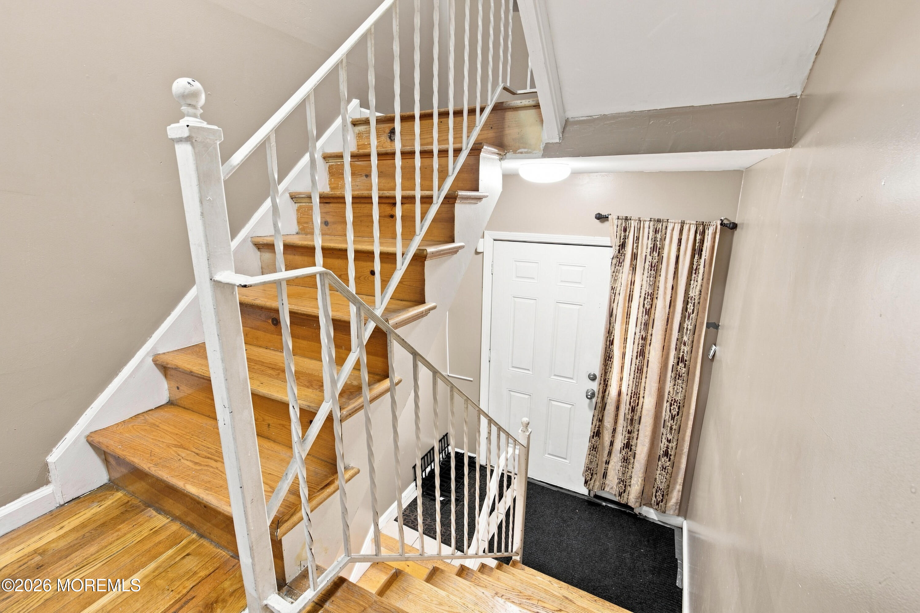 64 Fabyan Place Newark NJ 07108