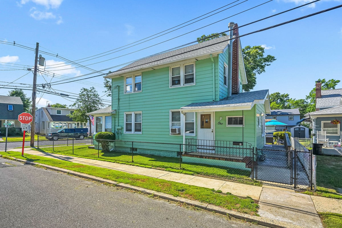 170 Forest Avenue Keansburg NJ 07734