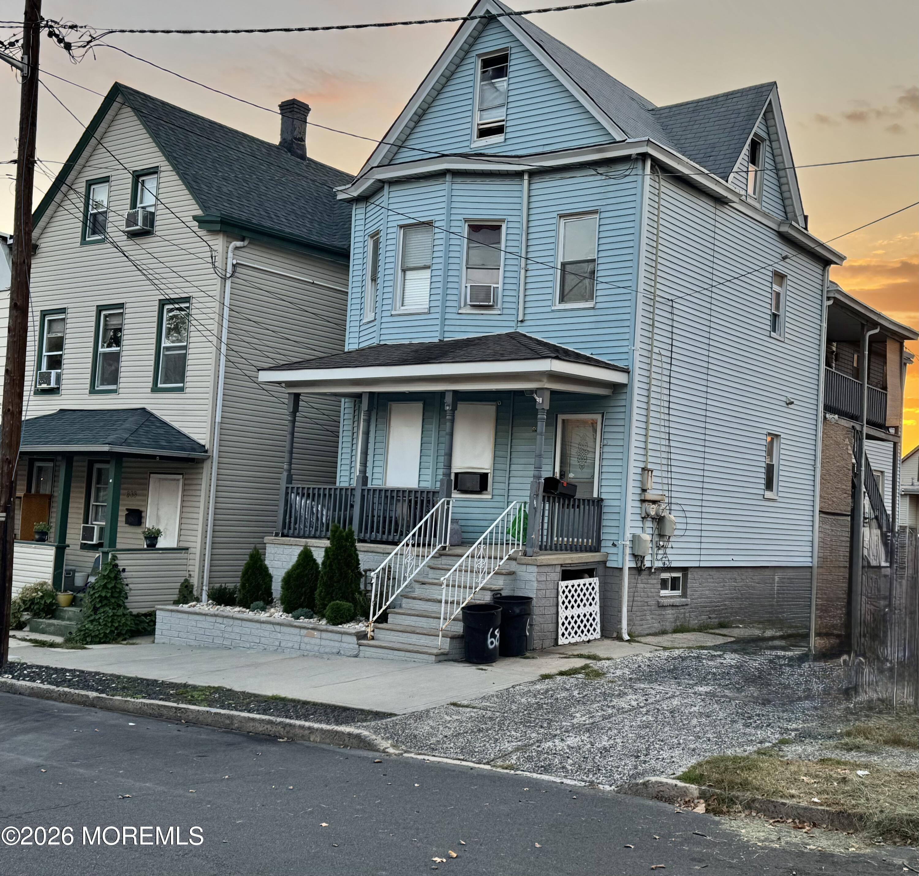686 Charles Street Perth Amboy NJ 08862