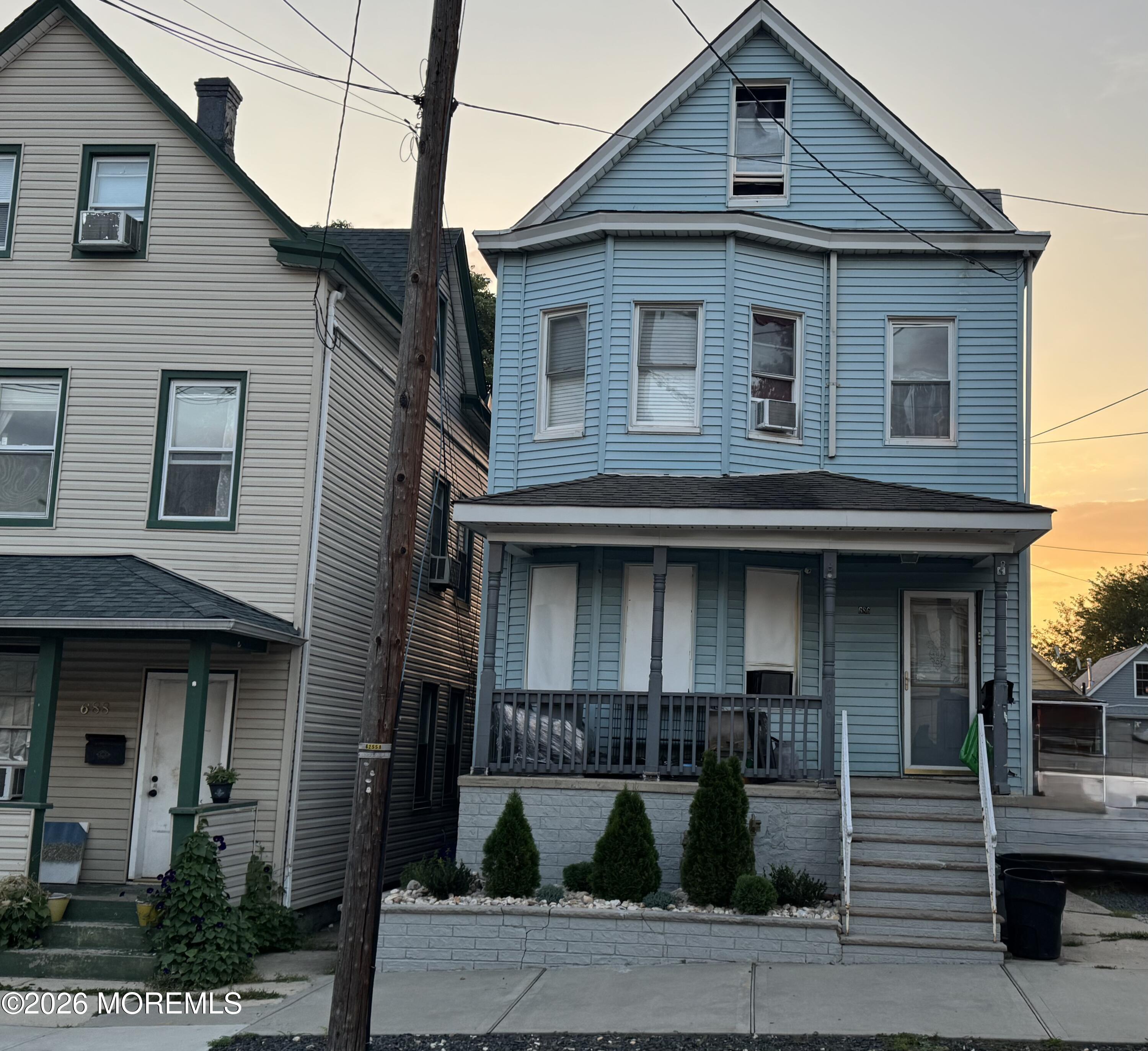 686 Charles Street Perth Amboy NJ 08862