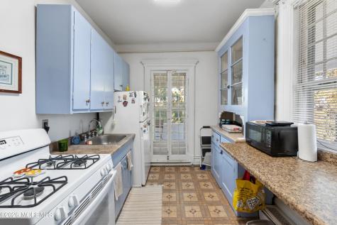 22 Prospect Avenue Atlantic Highlands NJ 07716