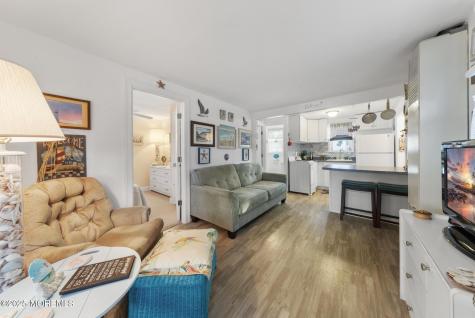 20 W 87th Street Long Beach Twp NJ 08008