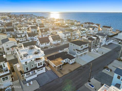 20 W 87th Street Long Beach Twp NJ 08008