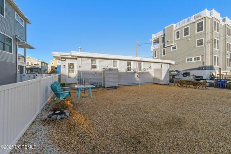 20 W 87th Street Long Beach Twp NJ 08008