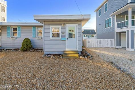 20 W 87th Street Long Beach Twp NJ 08008