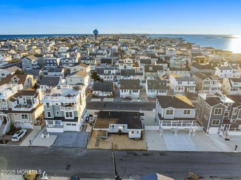 20 W 87th Street Long Beach Twp NJ 08008