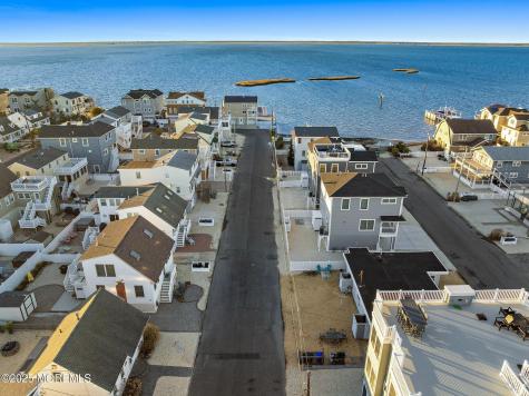 20 W 87th Street Long Beach Twp NJ 08008