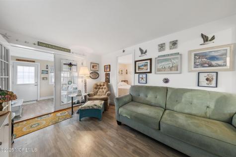 20 W 87th Street Long Beach Twp NJ 08008