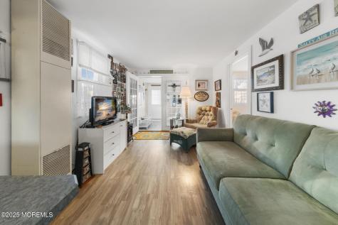 20 W 87th Street Long Beach Twp NJ 08008