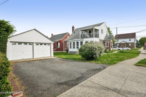123 Sargeant Avenue Clifton NJ 07013