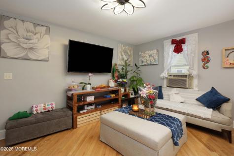 72 Terrace Street Bergenfield NJ 07621
