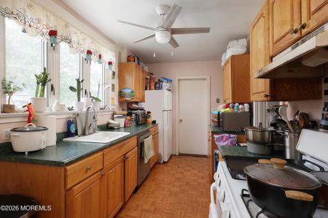 72 Terrace Street Bergenfield NJ 07621
