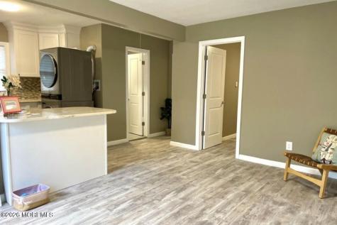 101 Seabreeze Way Keansburg NJ 07734