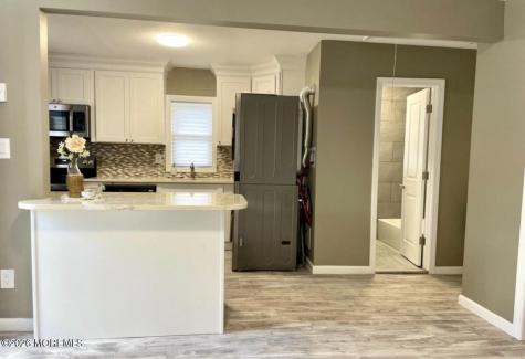 101 Seabreeze Way Keansburg NJ 07734