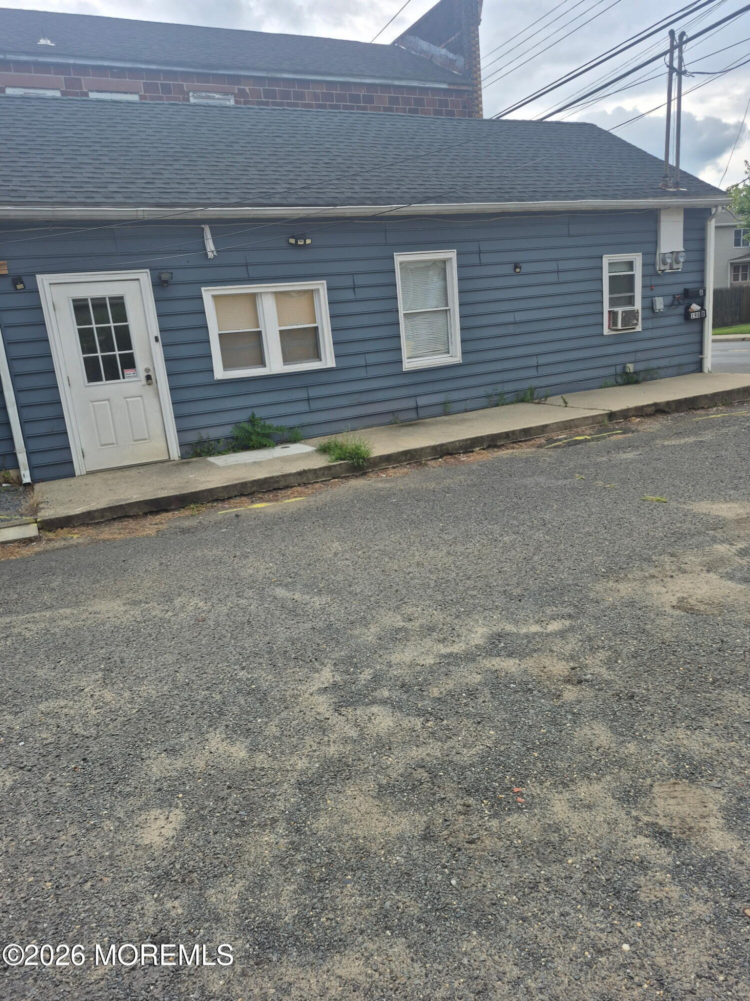 198 Main Street Keansburg NJ 07734