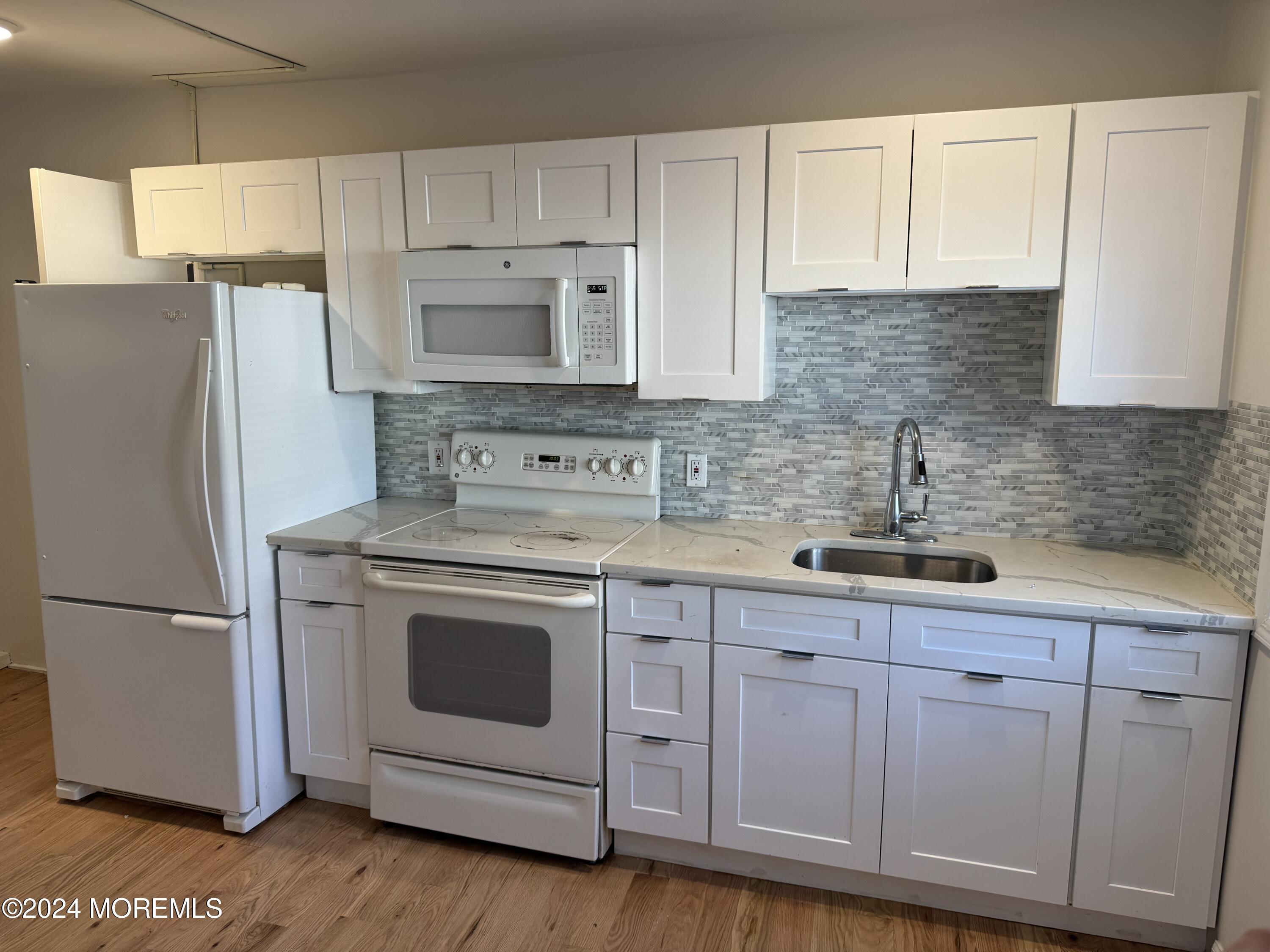 198 Main Street Keansburg NJ 07734
