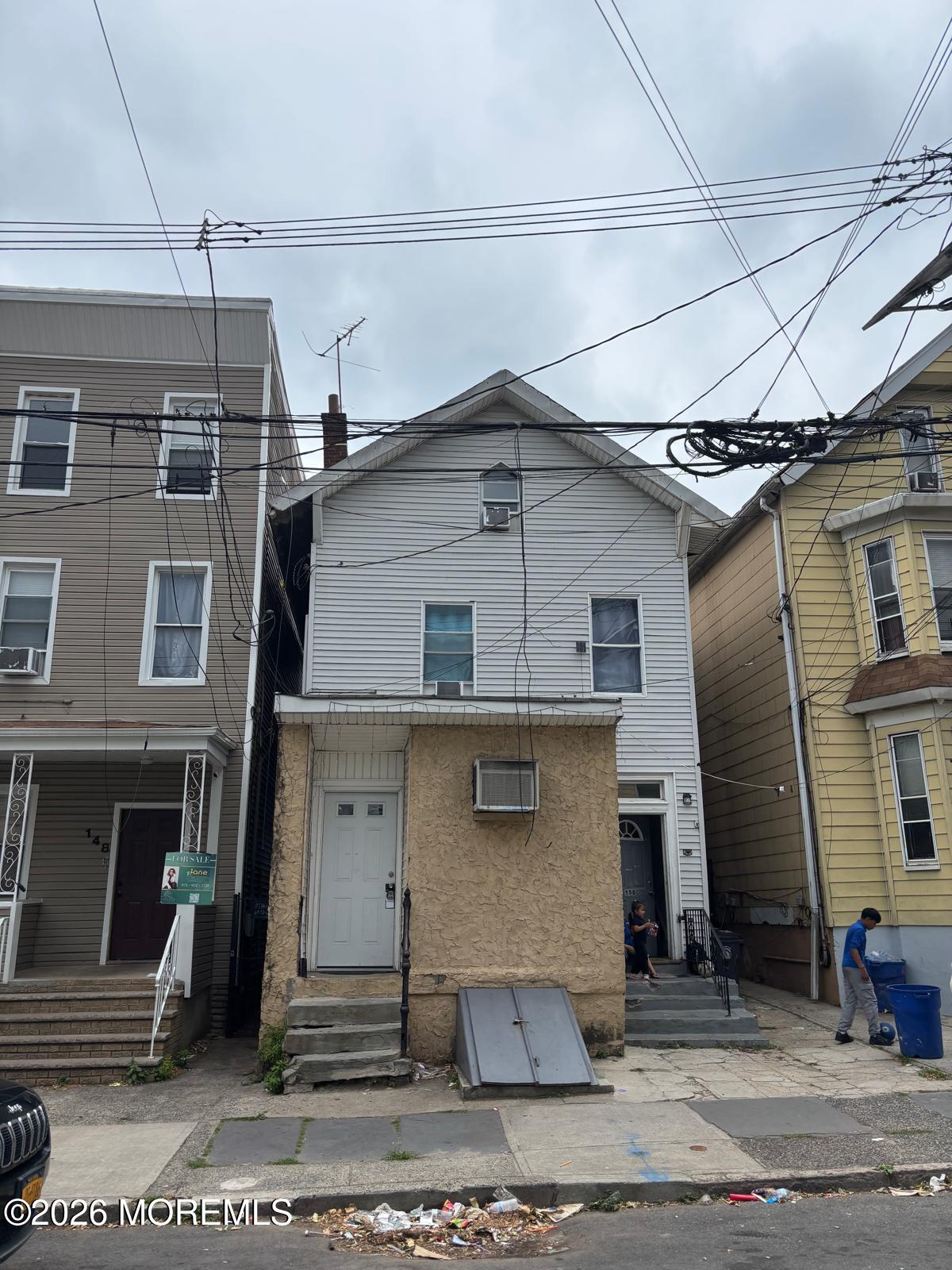 150 Garside Street Newark NJ 07104