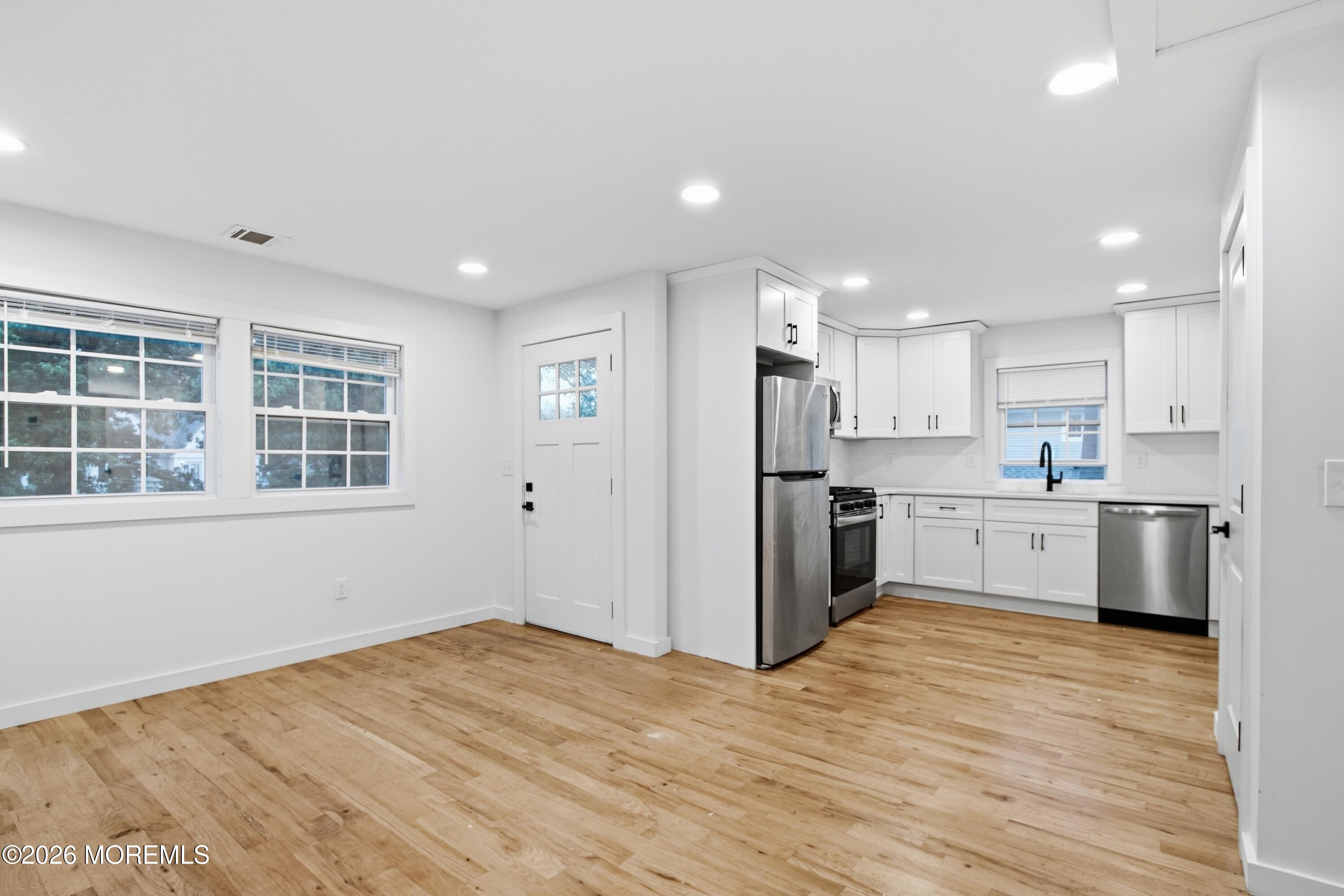 48 5th Street Fords NJ 08863