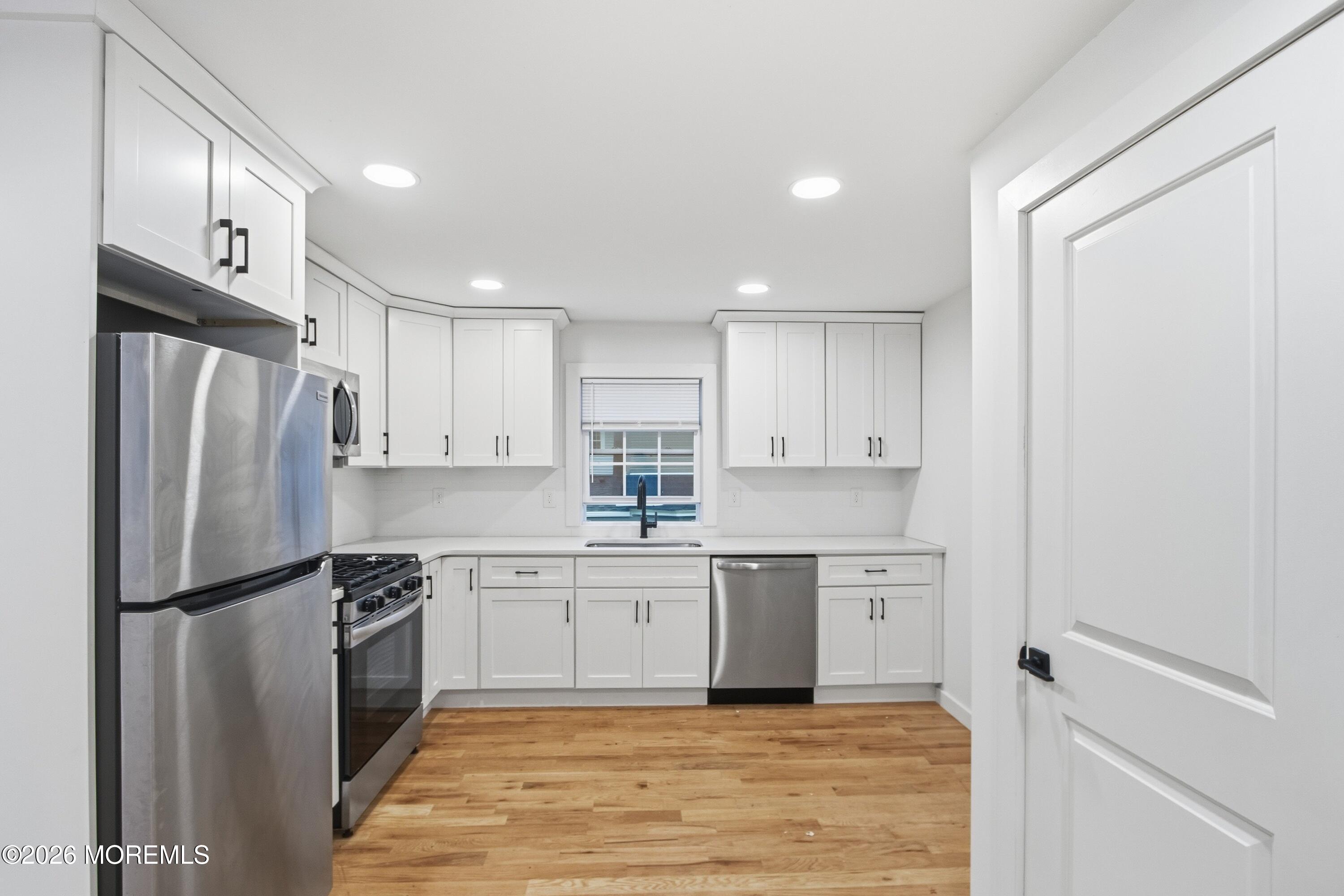 48 5th Street Fords NJ 08863