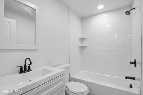 48 5th Street Fords NJ 08863
