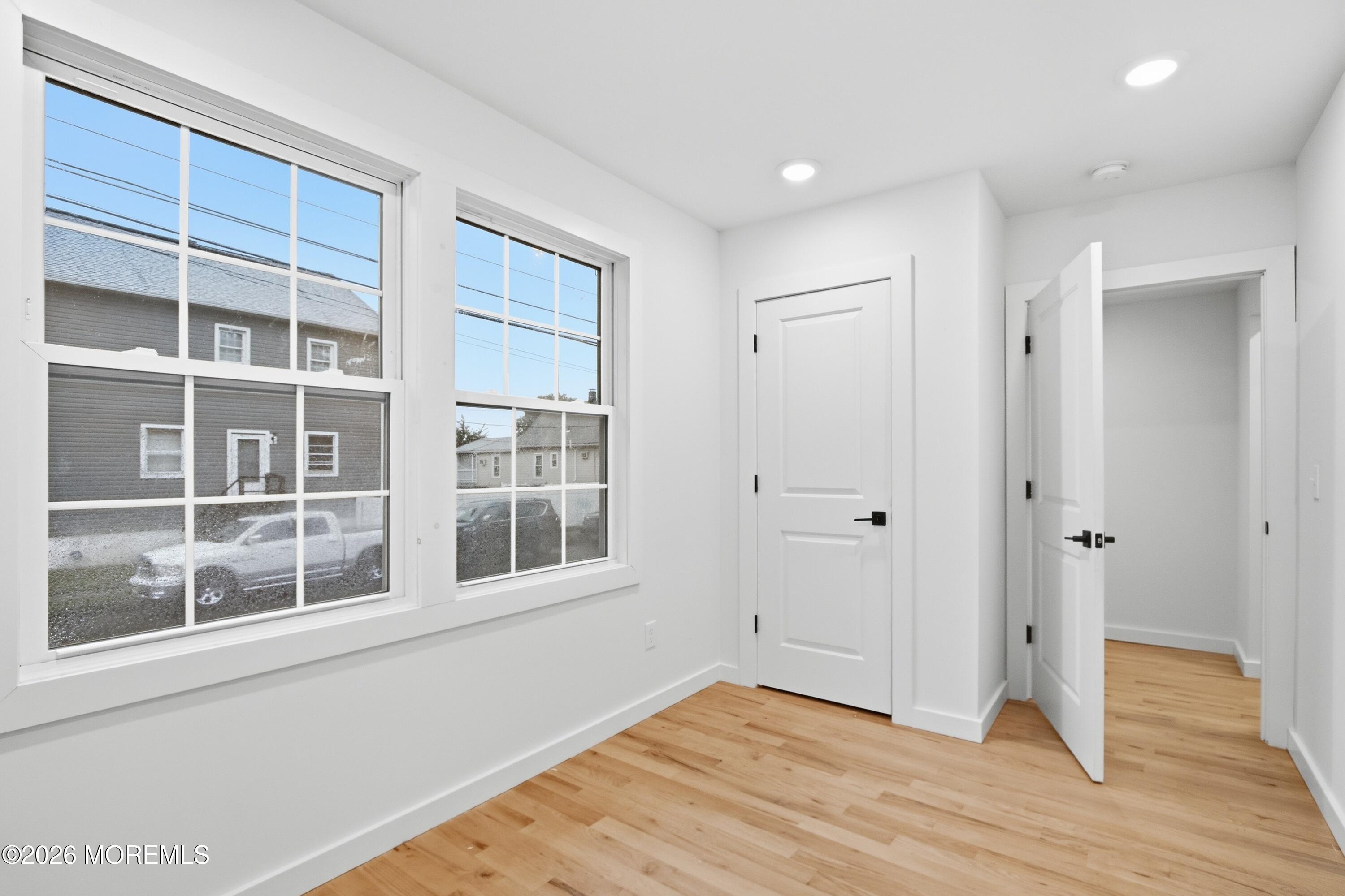48 5th Street Fords NJ 08863