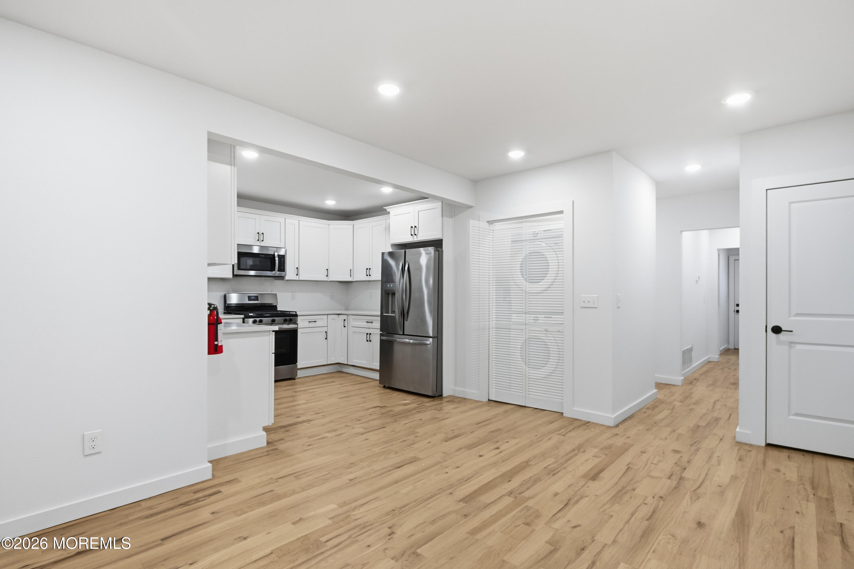 48 5th Street Fords NJ 08863