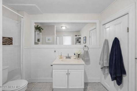123 Main Avenue Ocean Grove NJ 07756