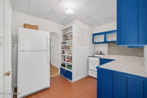 123 Main Avenue Ocean Grove NJ 07756
