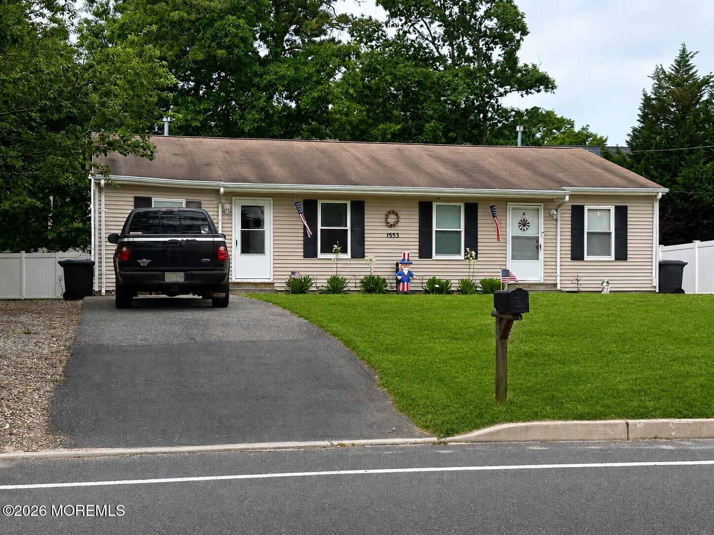 1553 Breakers Drive Manahawkin NJ 08050