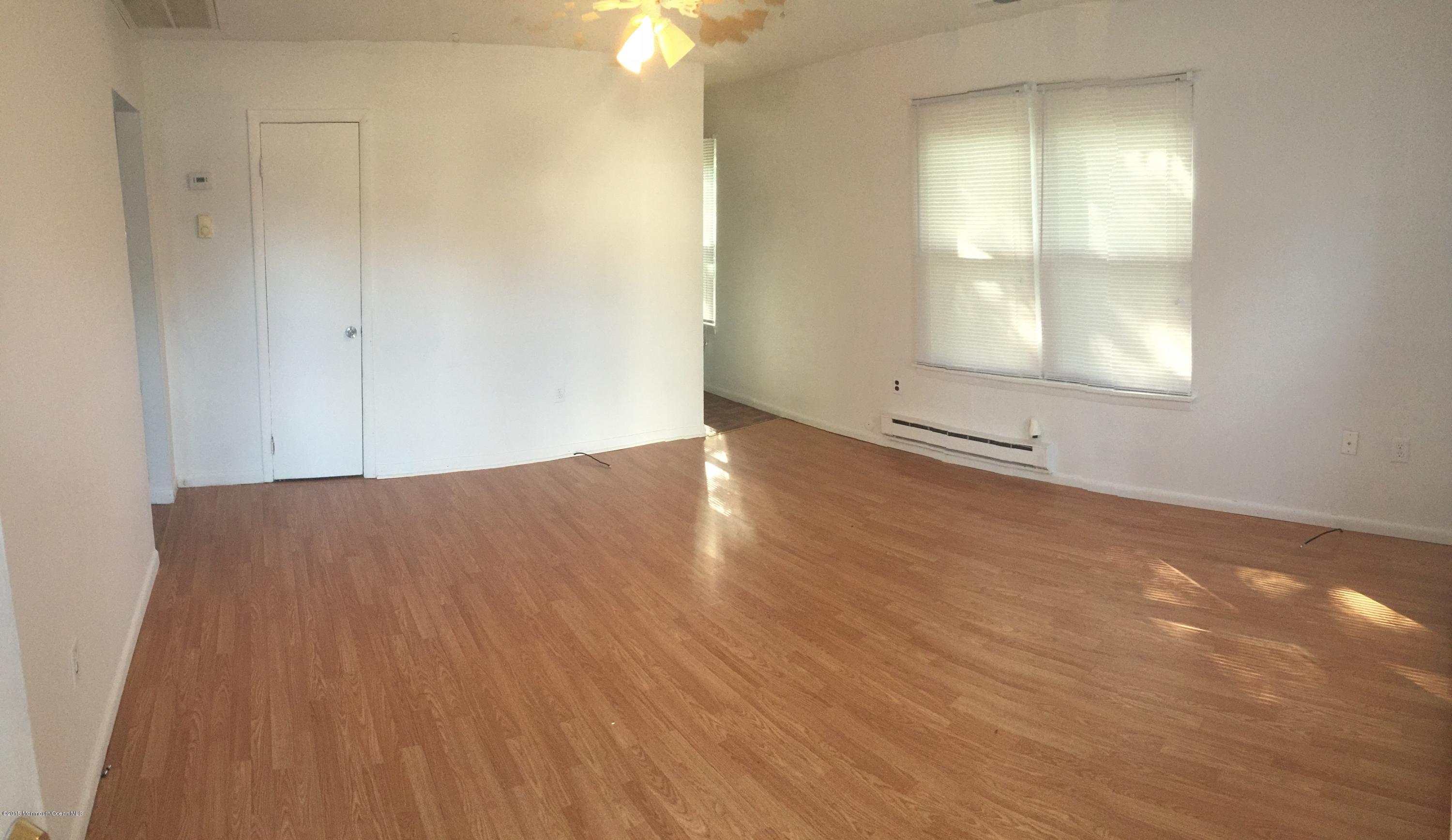 1553 Breakers Drive Manahawkin NJ 08050