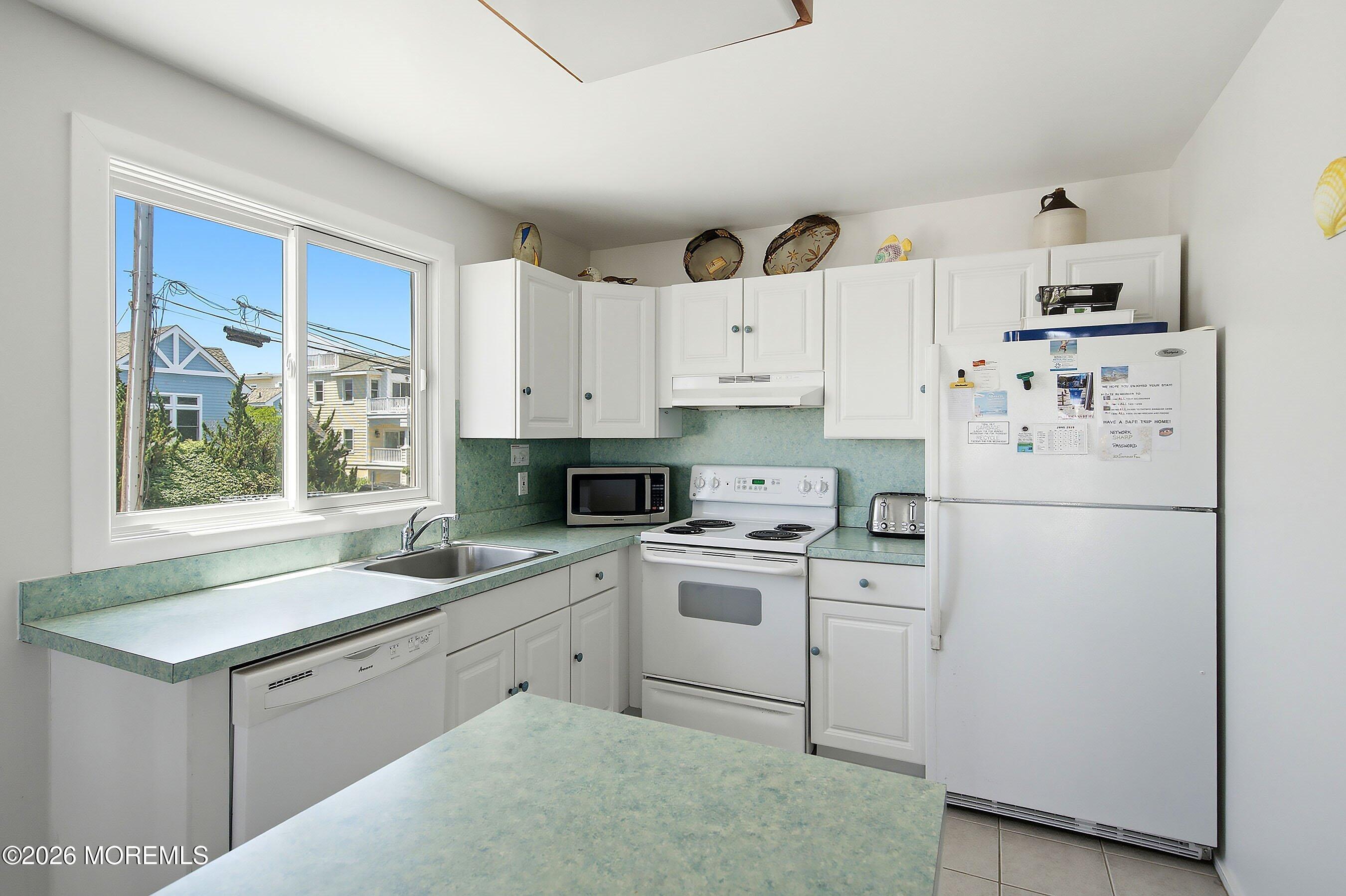 201 Jefferis Avenue Beach Haven NJ 08008