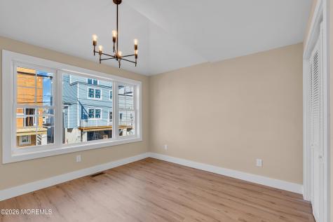 39 Seadrift Avenue Highlands NJ 07732
