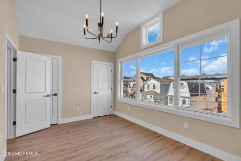 39 Seadrift Avenue Highlands NJ 07732