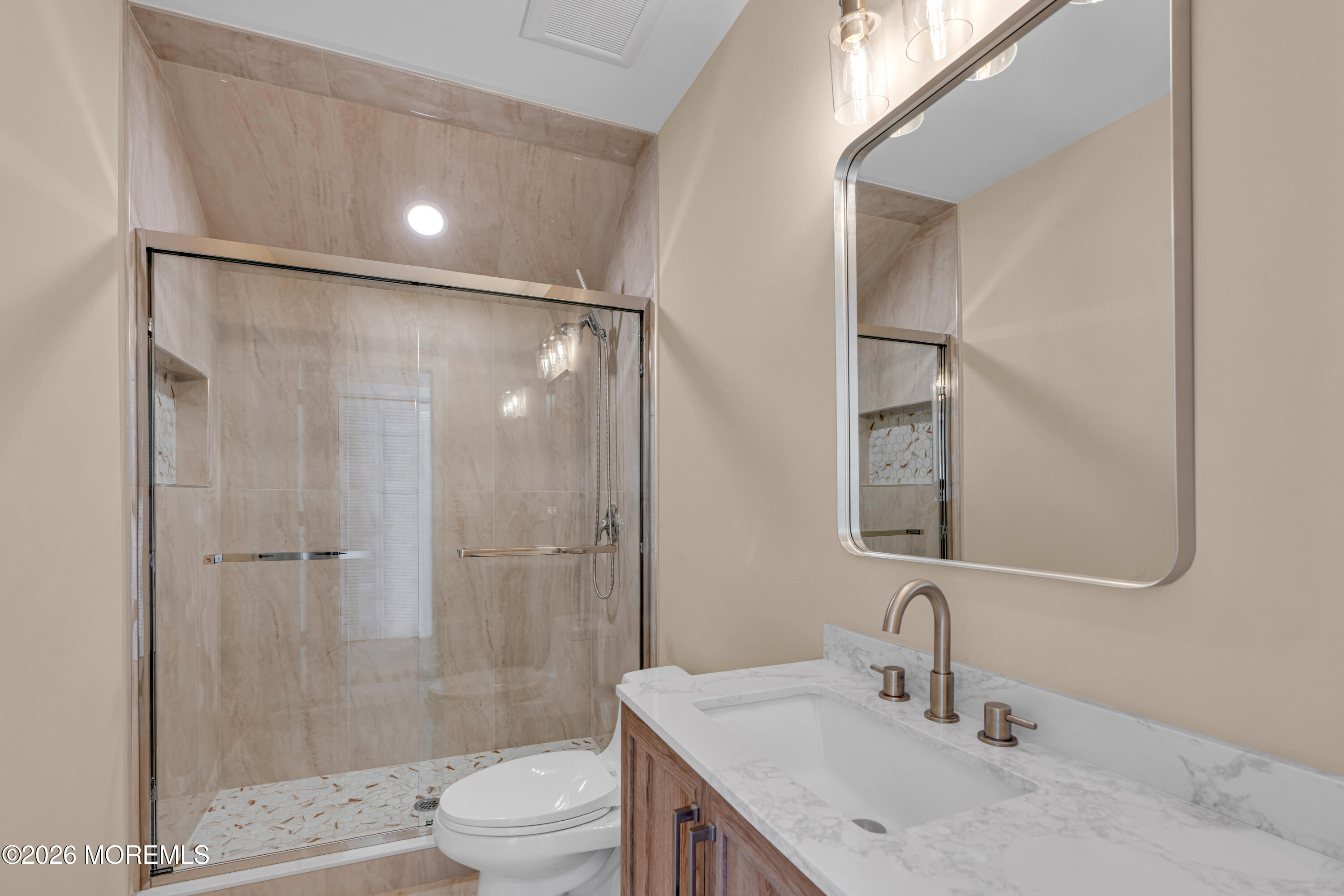 39 Seadrift Avenue Highlands NJ 07732