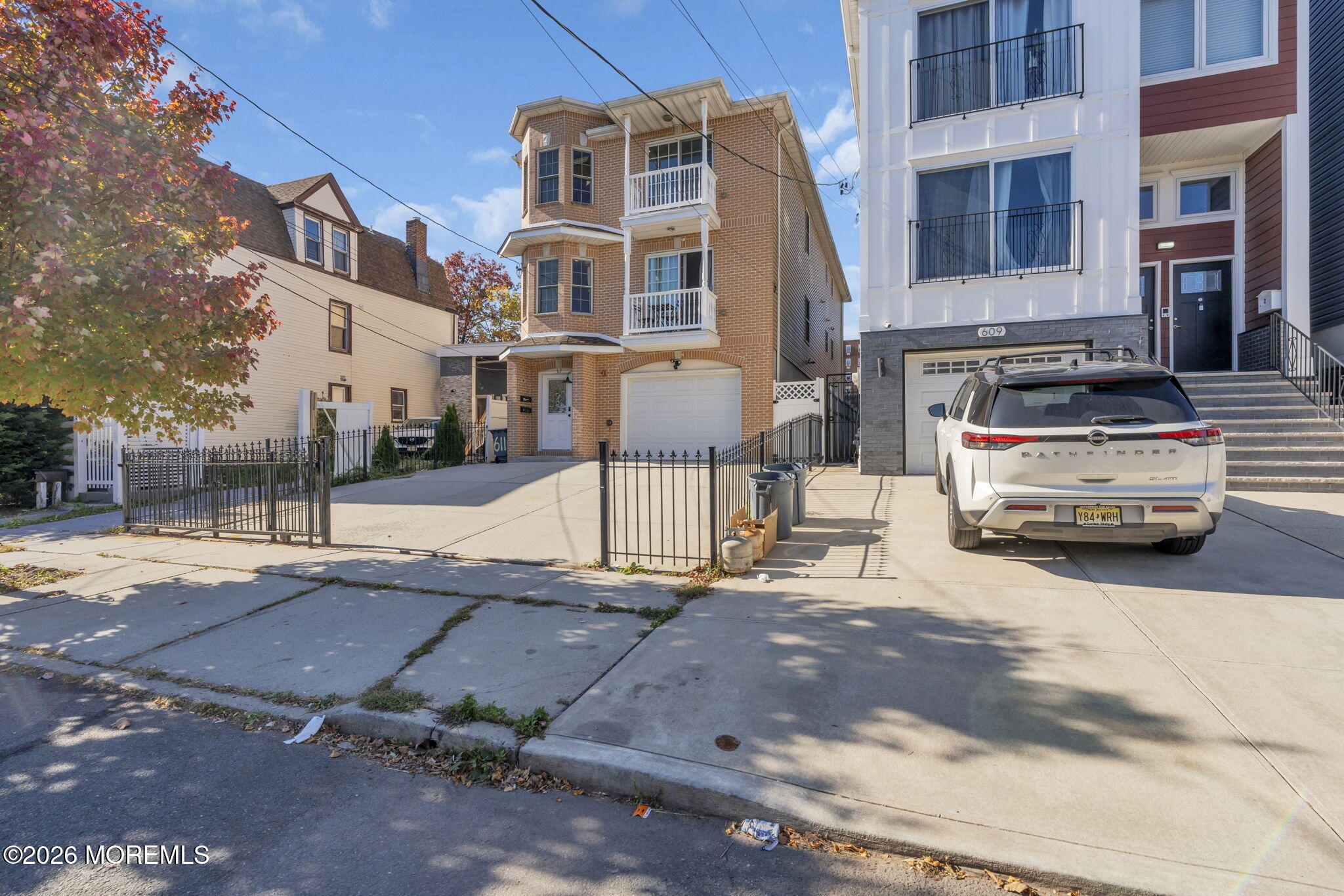 611 Hunterdon Street Newark NJ 07108